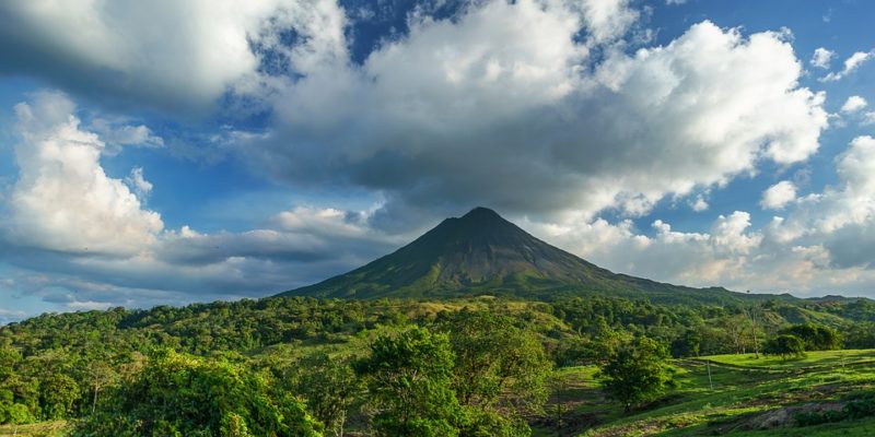 Get details on Costa Rica study abroad trip