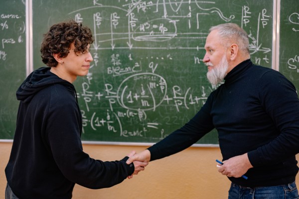 Tips for building relationships with professors