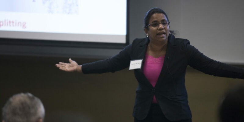 Register for three-minute thesis competition by Feb. 1