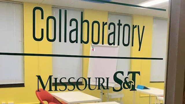 Collaboratory is open for spring 2022 semester