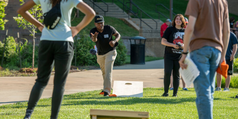Sign up for S&T’s first campus-wide cornhole tournament