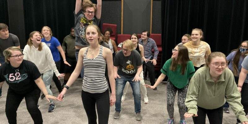 Students to perform ‘Legally Blonde: The Musical’