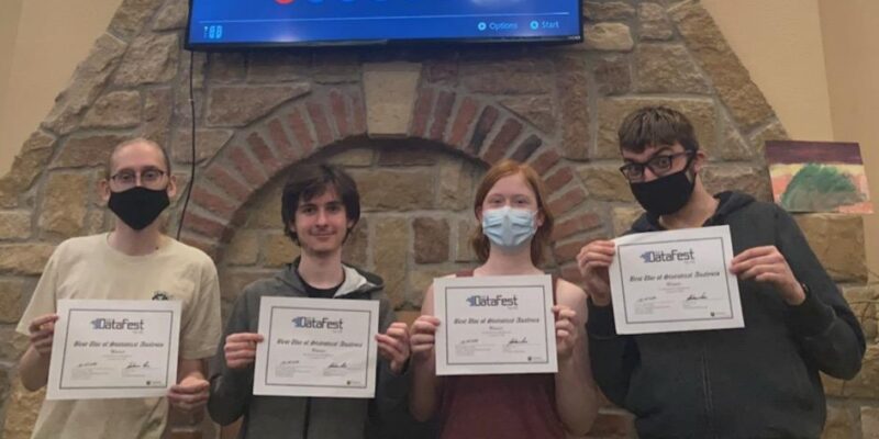 S&T students win award at DataFest