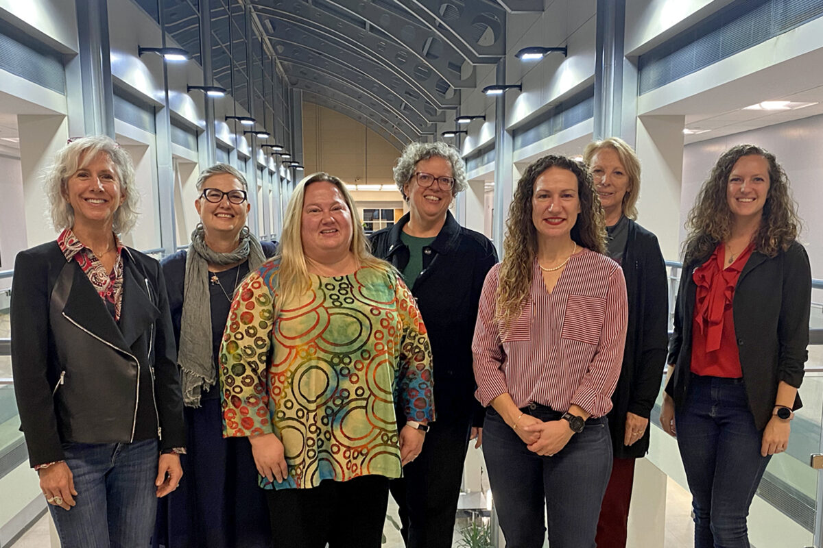 Missouri S&T – eConnection – Academy women hold networking event