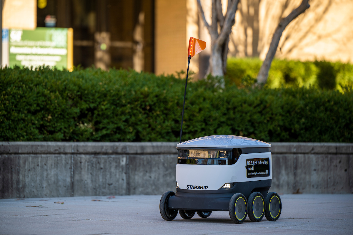 A starship robot making a delivery