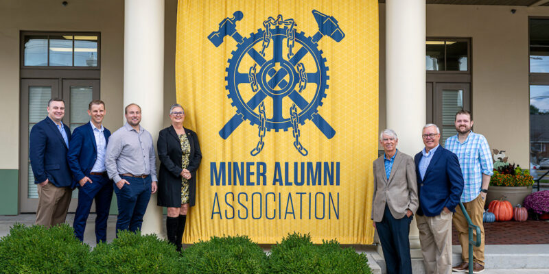 Alumni and faculty honored during Homecoming