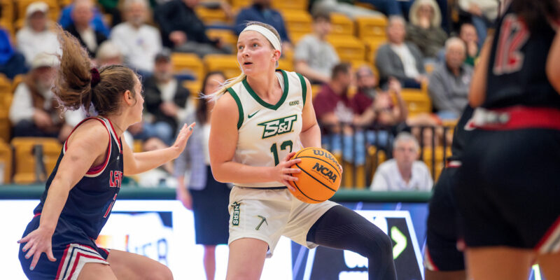 Donate food at Miner basketball games