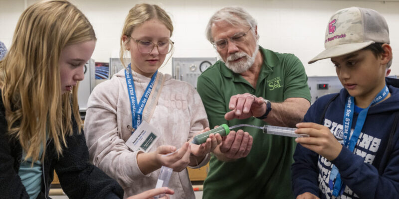 Engineering Day welcomes 500 students to Missouri S&T