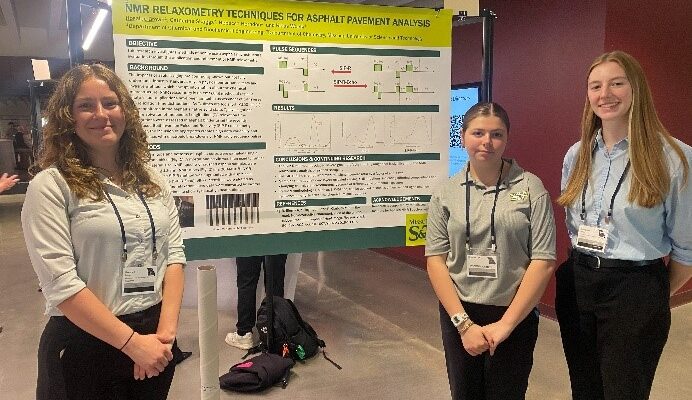 Undergraduate researchers present at Missouri Academy of Science